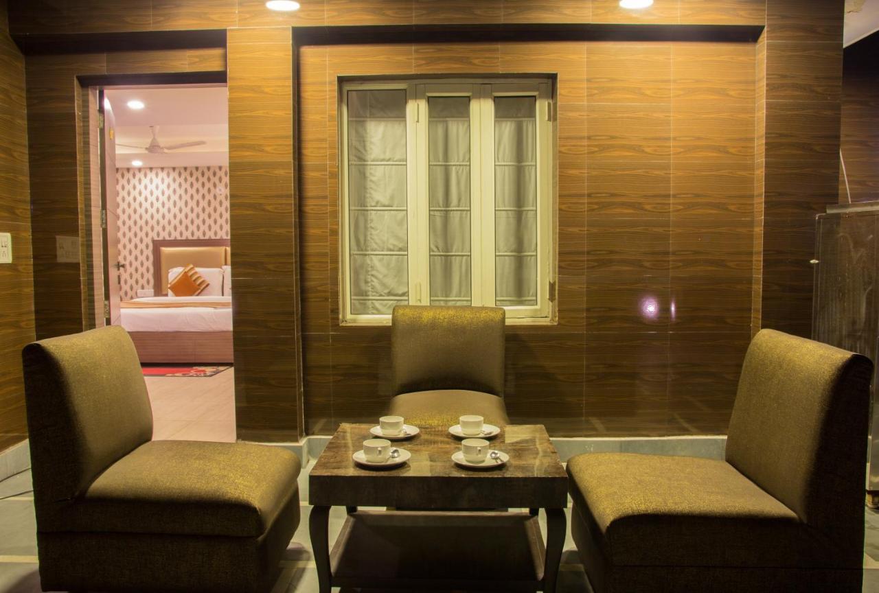 Hotel Pawan Plaza Near Sir Ganga Ram Hospital Δελχί Εξωτερικό φωτογραφία