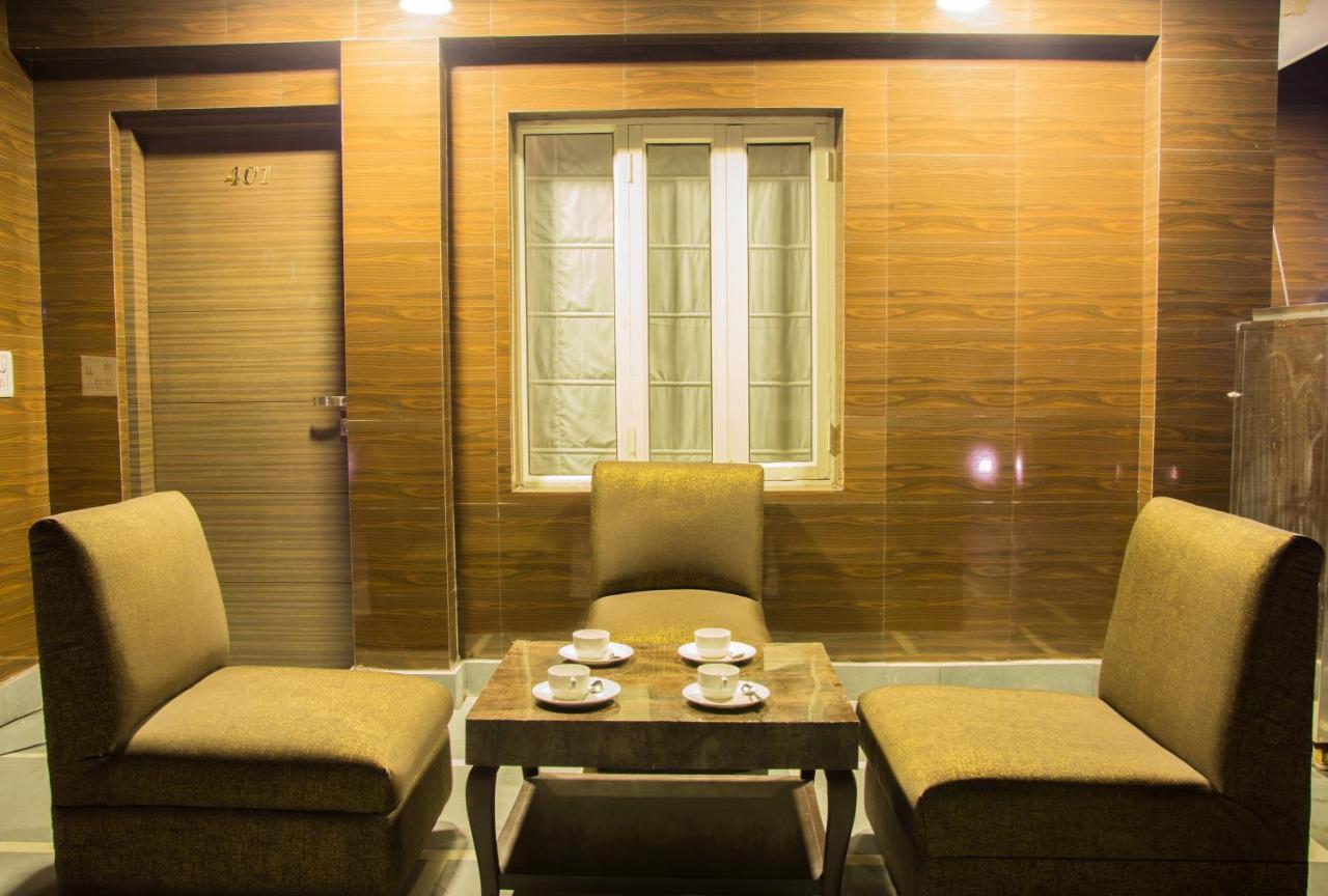 Hotel Pawan Plaza Near Sir Ganga Ram Hospital Δελχί Εξωτερικό φωτογραφία